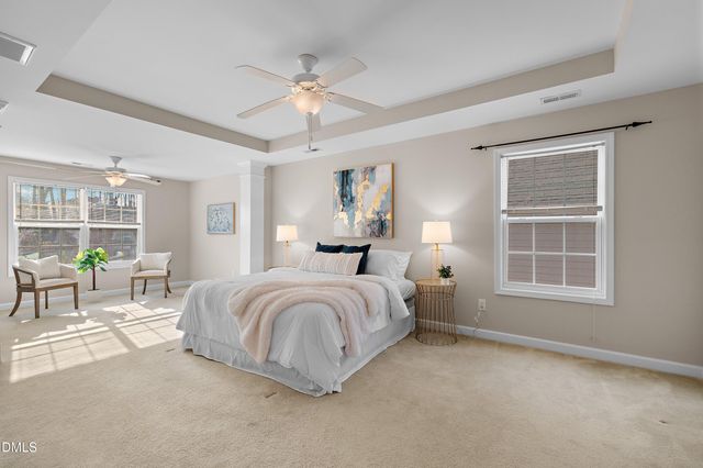 917 Bentbury Way, Cary, NC 27518