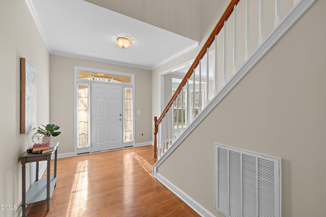 917 Bentbury Way, Cary, NC 27518