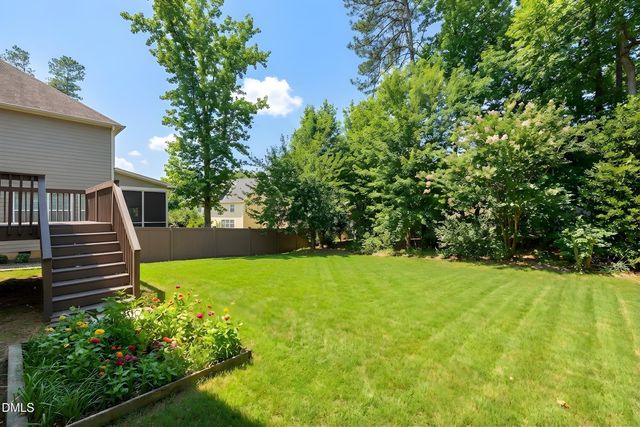 917 Bentbury Way, Cary, NC 27518