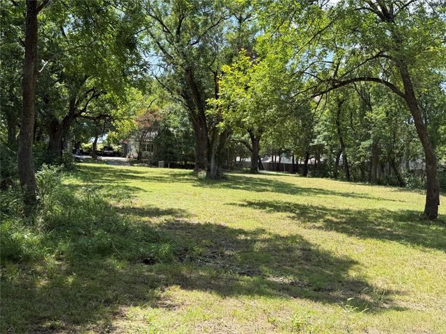 901 S Bryant Avenue, Sherman, TX 75092