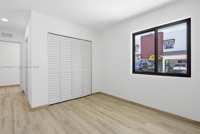 936 NW 10th St 3, Florida City, FL 33034