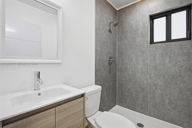 936 NW 10th St 3, Florida City, FL 33034