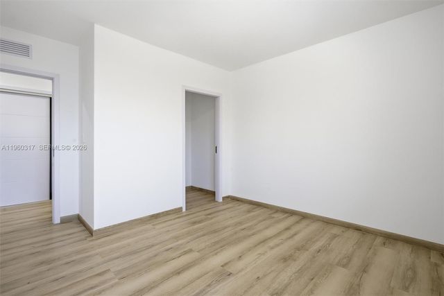 936 NW 10th St 3, Florida City, FL 33034