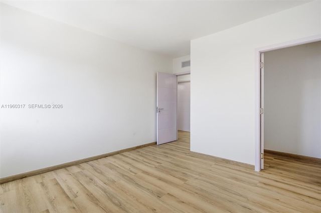 936 NW 10th St 3, Florida City, FL 33034