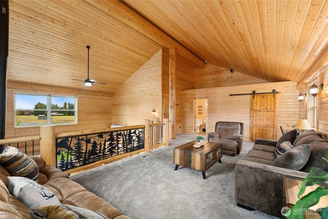 374 Agnew Pkwy, Port Angeles, WA 98362