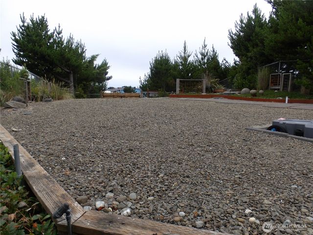 34910 I Street, Ocean Park, WA 98640