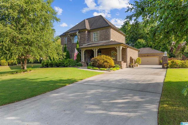 308 LAKEWOOD CIRCLE, Helena, AL 35080