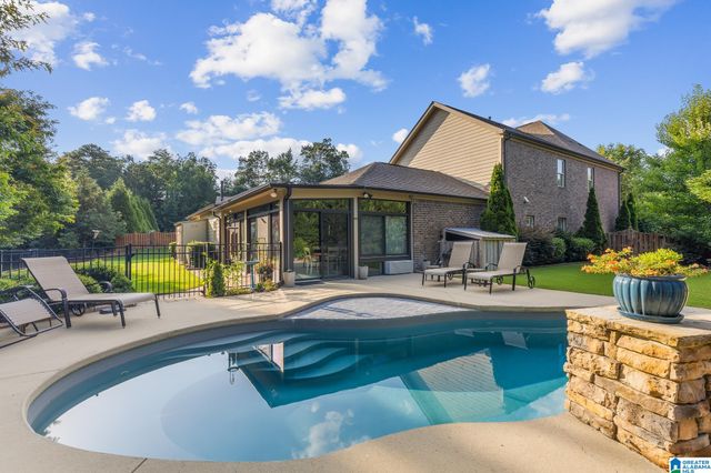 308 LAKEWOOD CIRCLE, Helena, AL 35080