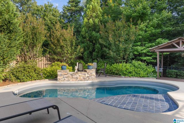 308 LAKEWOOD CIRCLE, Helena, AL 35080