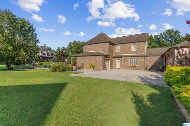 308 LAKEWOOD CIRCLE, Helena, AL 35080
