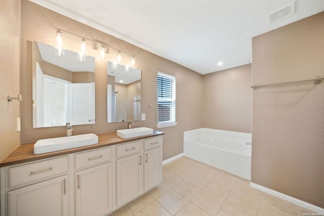 12241 Cashton, San Antonio, TX 78252