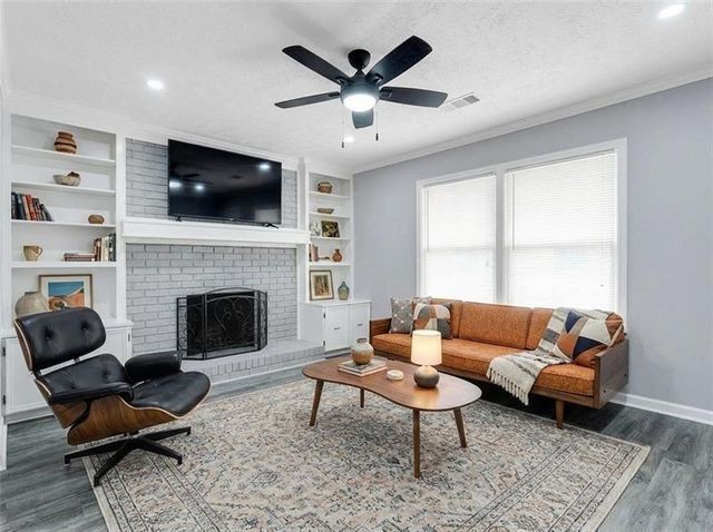 1406 Sycamore Drive NW, Kennesaw, GA 30152
