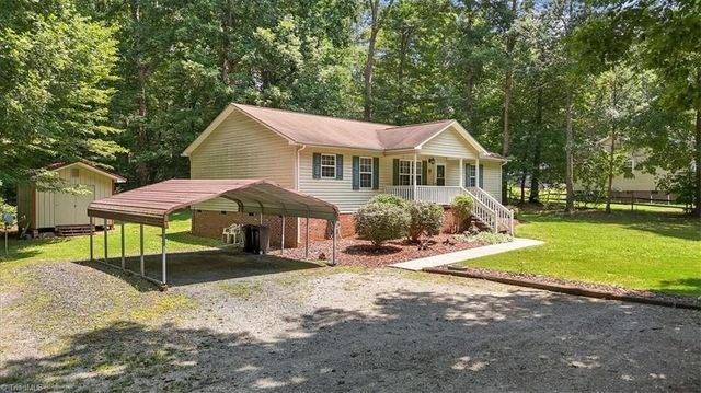 1737 Woodglo Drive, Asheboro, NC 27205