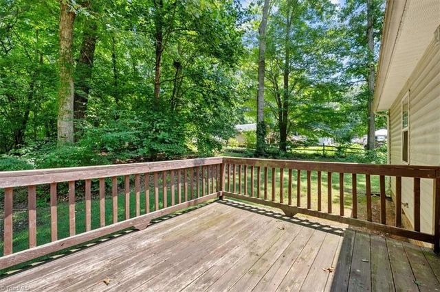 1737 Woodglo Drive, Asheboro, NC 27205