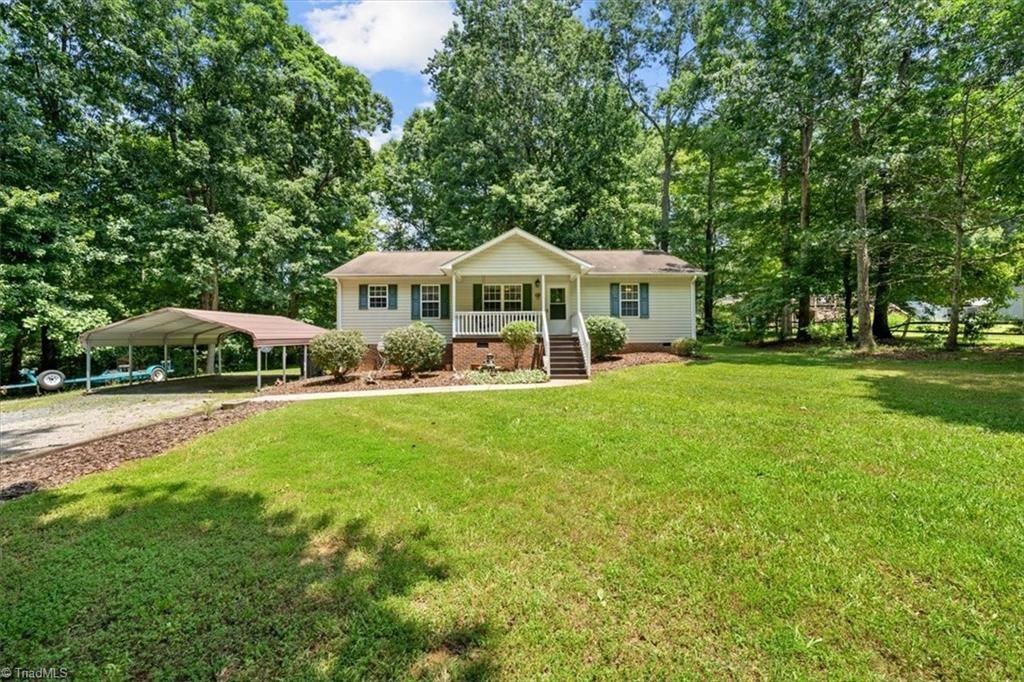 1737 Woodglo Drive, Asheboro, NC 27205