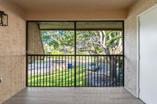 3631 NW 94th Avenue 6G, Sunrise, FL 33351