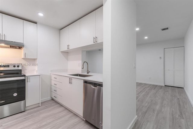 3631 NW 94th Avenue 6G, Sunrise, FL 33351