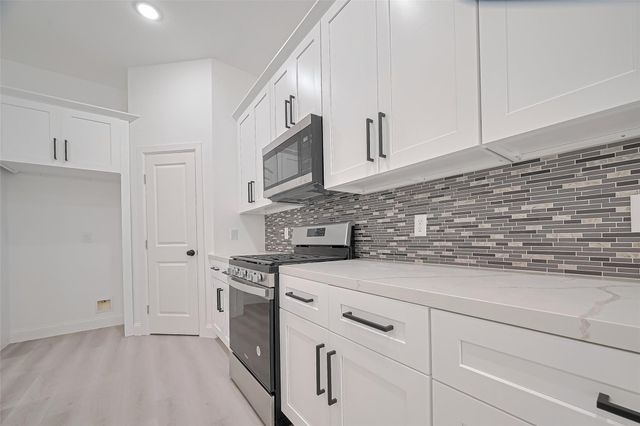 4516 Galesburg Street A, Houston, TX 77051