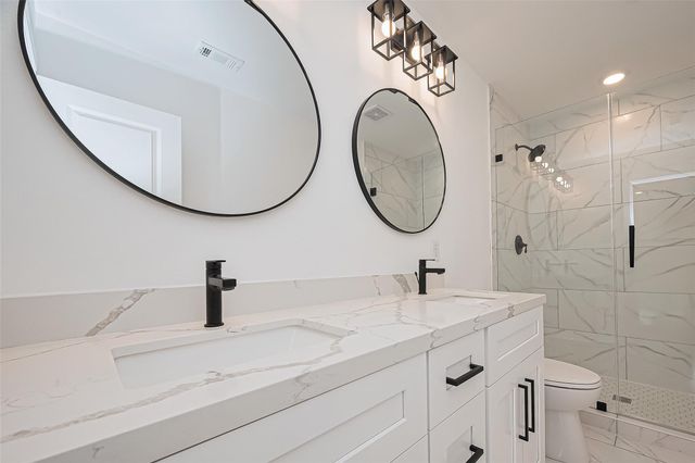 4516 Galesburg Street A, Houston, TX 77051