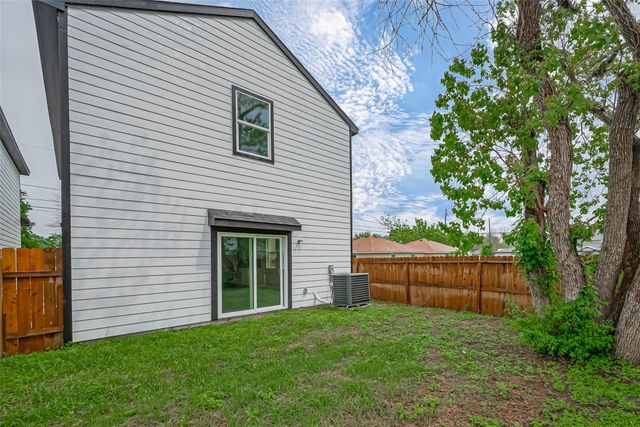 4516 Galesburg Street A, Houston, TX 77051