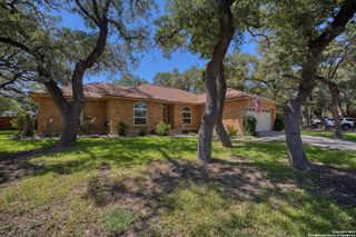 7614 Creek Trail, San Antonio, TX 78254