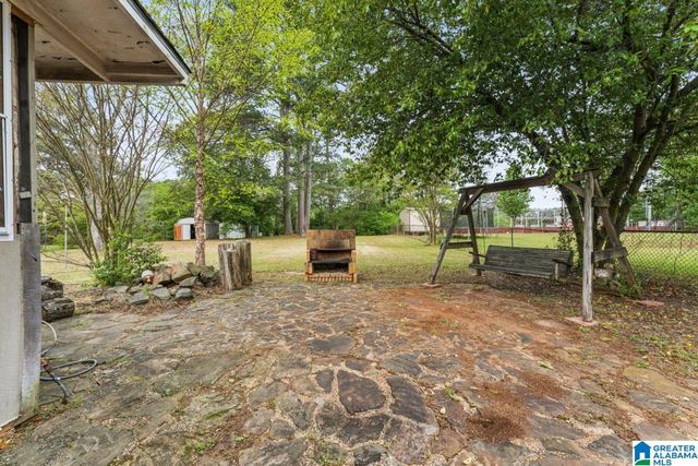 2716 CLYBURNE STREET, Hueytown, AL 35023