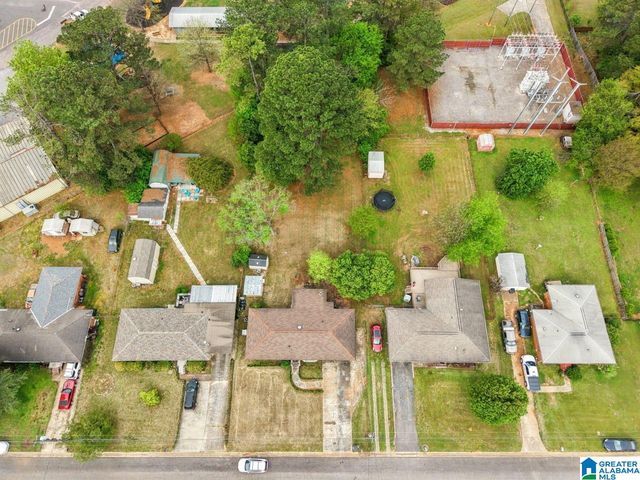 2716 CLYBURNE STREET, Hueytown, AL 35023