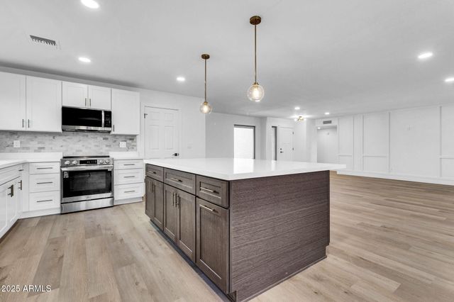 940 S 78TH Place, Mesa, AZ 85208