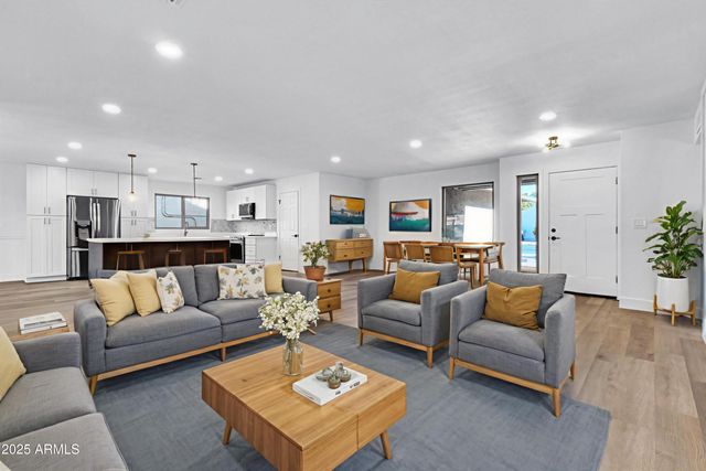 940 S 78TH Place, Mesa, AZ 85208