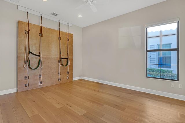 13363 Machiavelli Way, Palm Beach Gardens, FL 33418