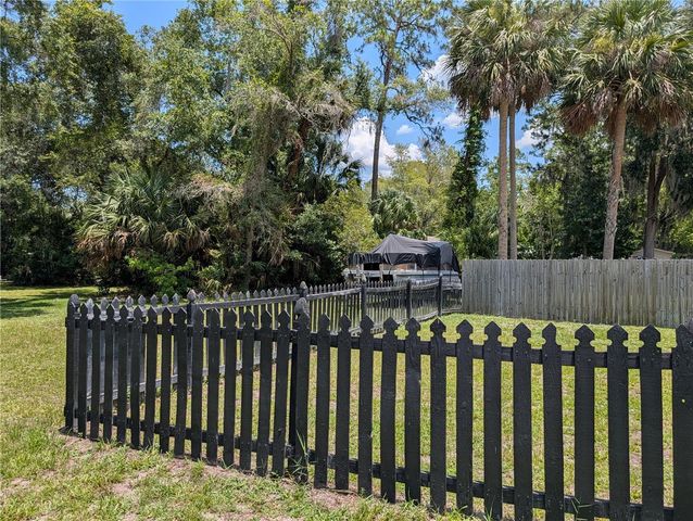 55914 BAY ROAD, Astor, FL 32102