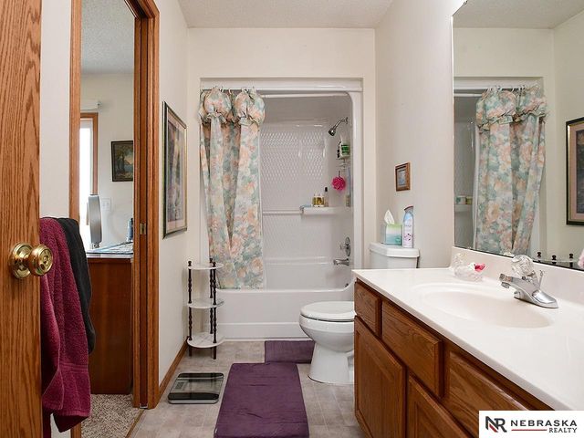 19000 NW 98th Street, Valparaiso, NE 68065