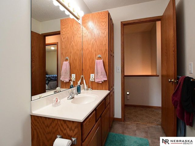 19000 NW 98th Street, Valparaiso, NE 68065