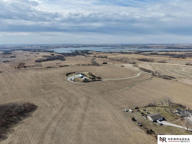 19000 NW 98th Street, Valparaiso, NE 68065