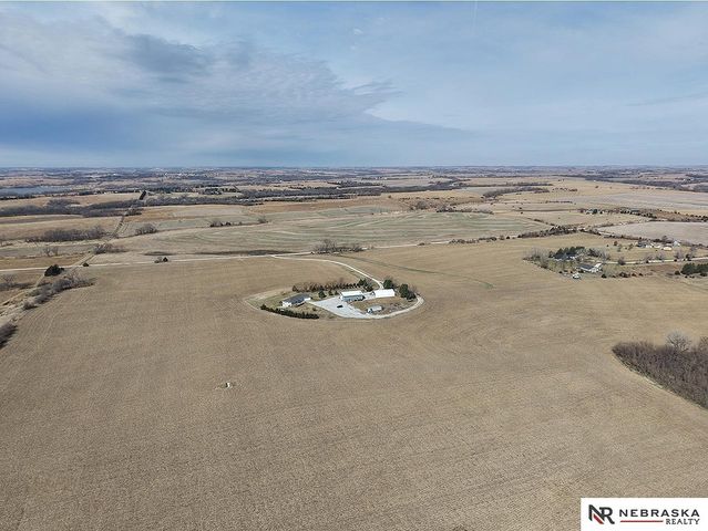 19000 NW 98th Street, Valparaiso, NE 68065