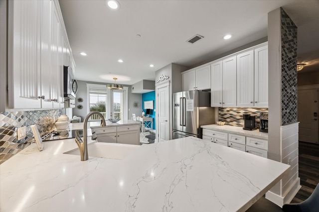 26471 Cat Tail Drive 101, Galveston, TX 77554