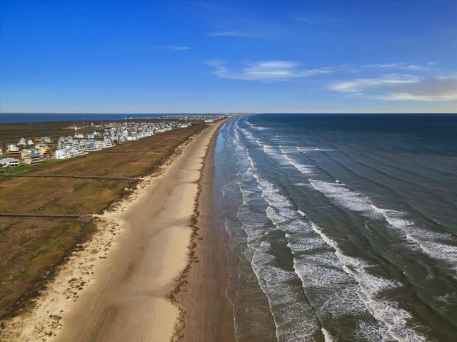 26471 Cat Tail Drive 101, Galveston, TX 77554