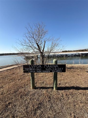 6203 Lakeshore DR, Lago Vista, TX 78645