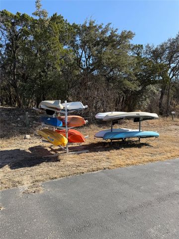 6203 Lakeshore DR, Lago Vista, TX 78645