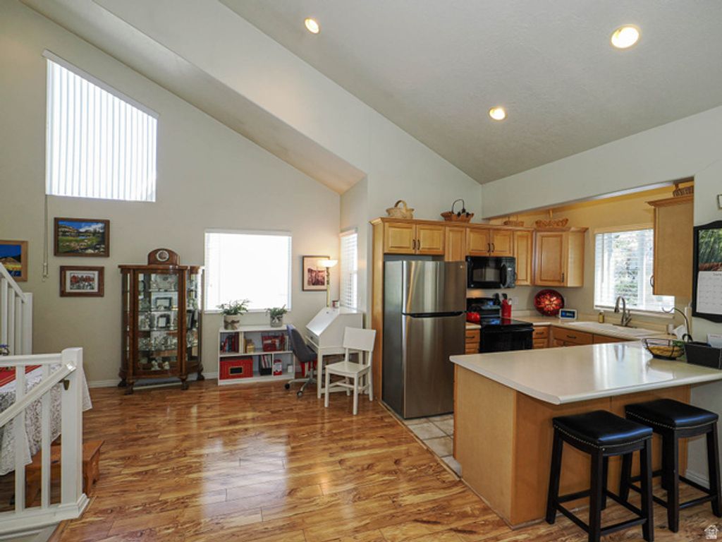1966 E MILL CORNER CIR #11, Millcreek, UT 84106 — photo 4