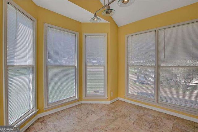 397 Ravinia Way, Lawrenceville, GA 30044