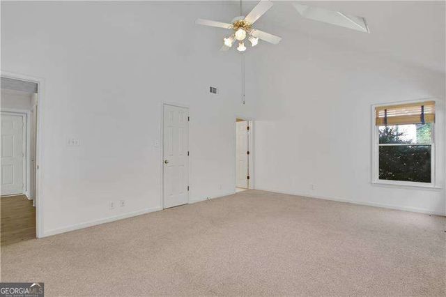 397 Ravinia Way, Lawrenceville, GA 30044