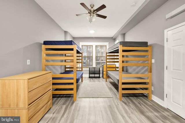 500 9TH ST SE, Washington, DC 20003