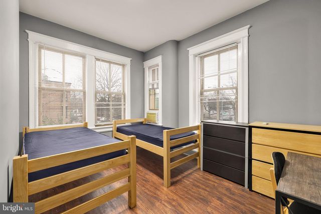 500 9TH ST SE, Washington, DC 20003