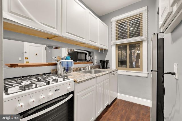 500 9TH ST SE, Washington, DC 20003