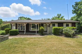 220 Susan Road, Unincorporated, MO 63129