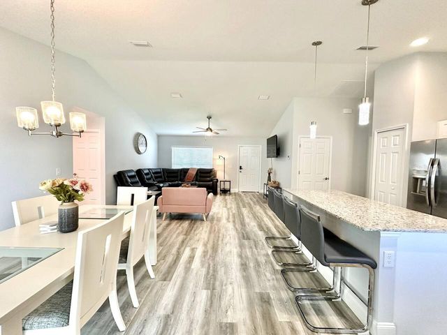 2409 SW 156TH LOOP, Ocala, FL 34473