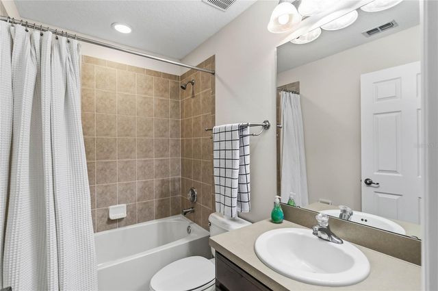 104 CANTERBURY BELL DRIVE, Oviedo, FL 32765