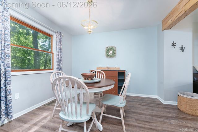 8639 Legrand Drive, Hamburg Township, MI 48116