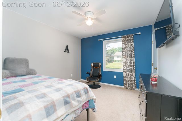 8639 Legrand Drive, Hamburg Township, MI 48116